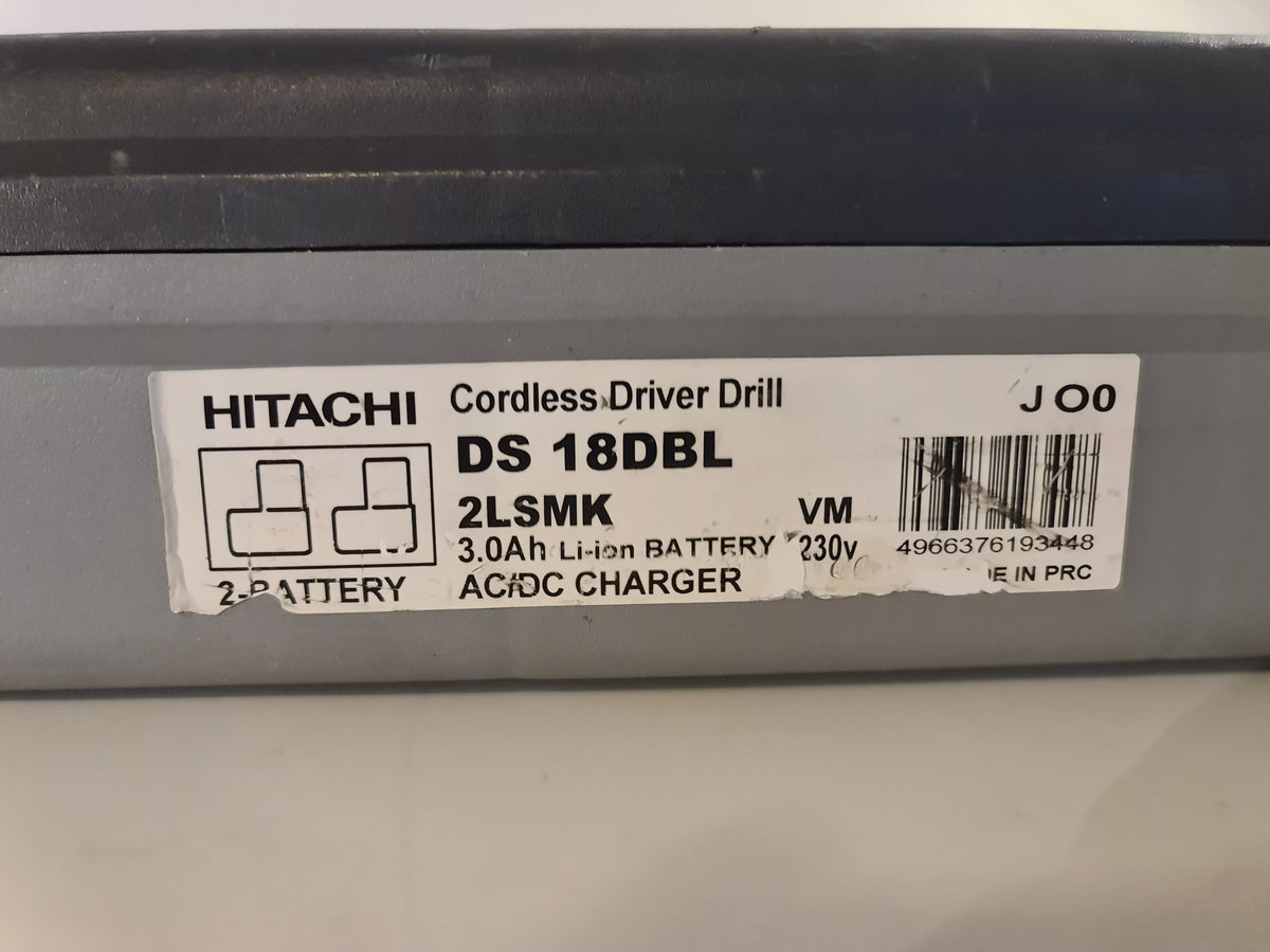 Begagnad Hitachi DS18DBL 18V bor-/skruvdragare – 1 fungerande batteri + 3 extra batterier (Renoverings-/Reservkit)