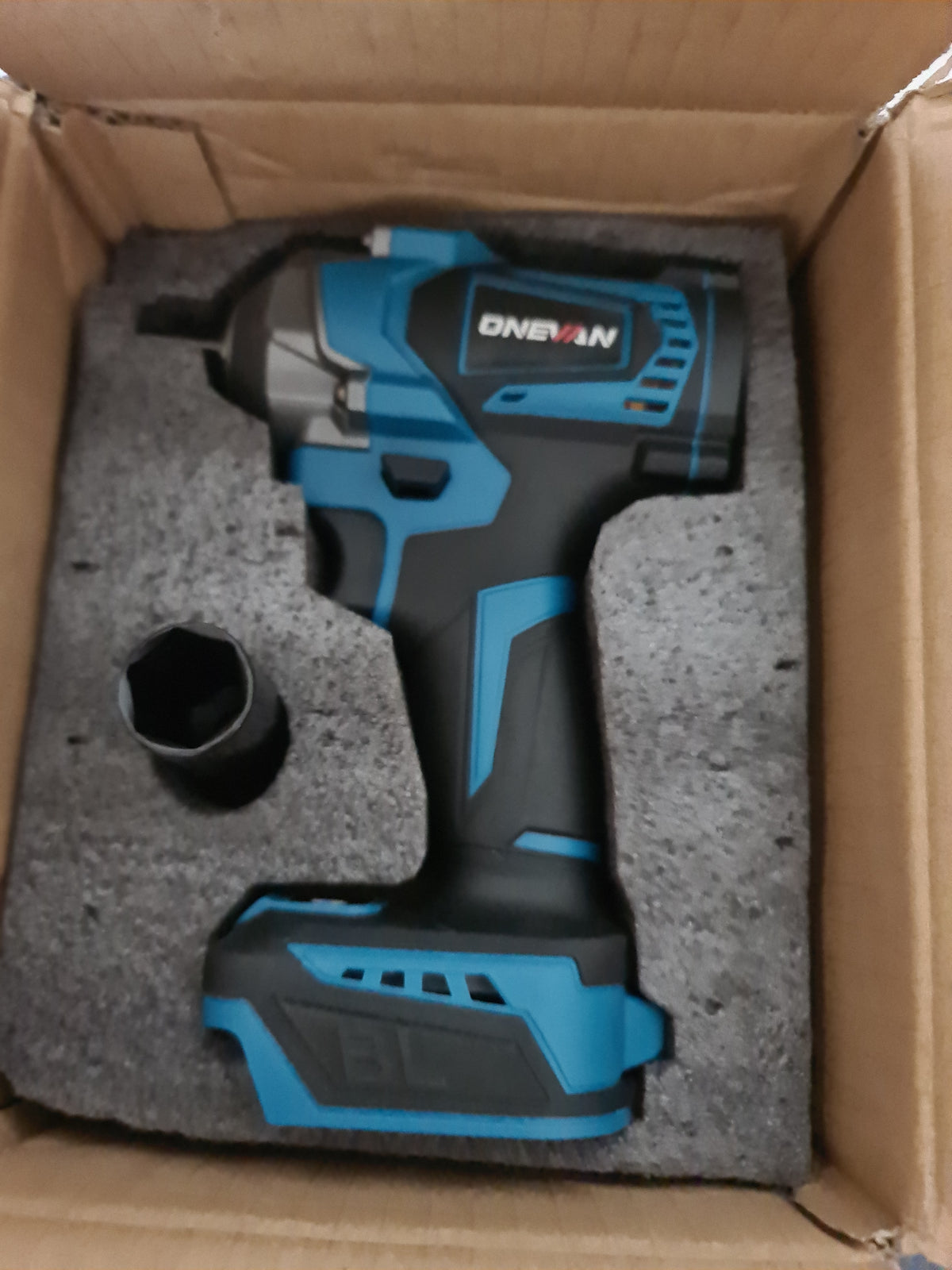 OneVan 1200Nm Borstlös Mutterdragare (18V)